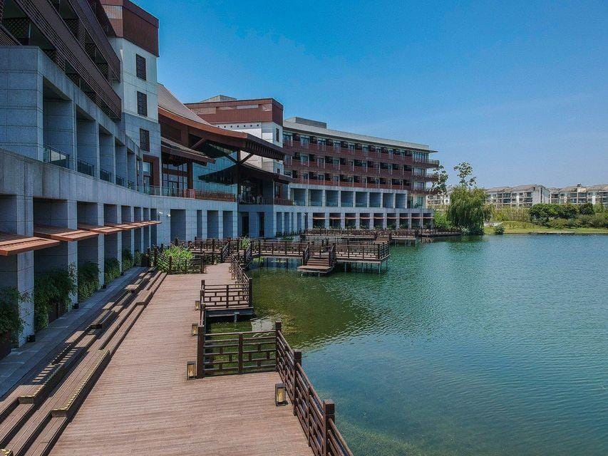 Siji Jiangnan Holiday Villa Hotel in Shanghai