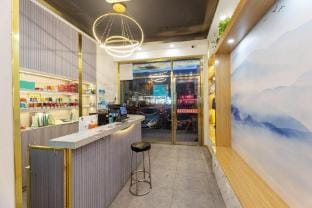 Late Gui·Chujian Hotel (Suzhou Mudu Ancient Town Duchuanqiao Subway Station) Hotel in Suzhou