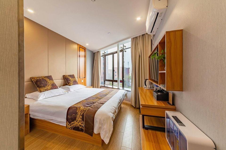 YR Youran Boutique Hotel (Kunshan Shunfan North Road Subway Station) Hotel in Shanghai
