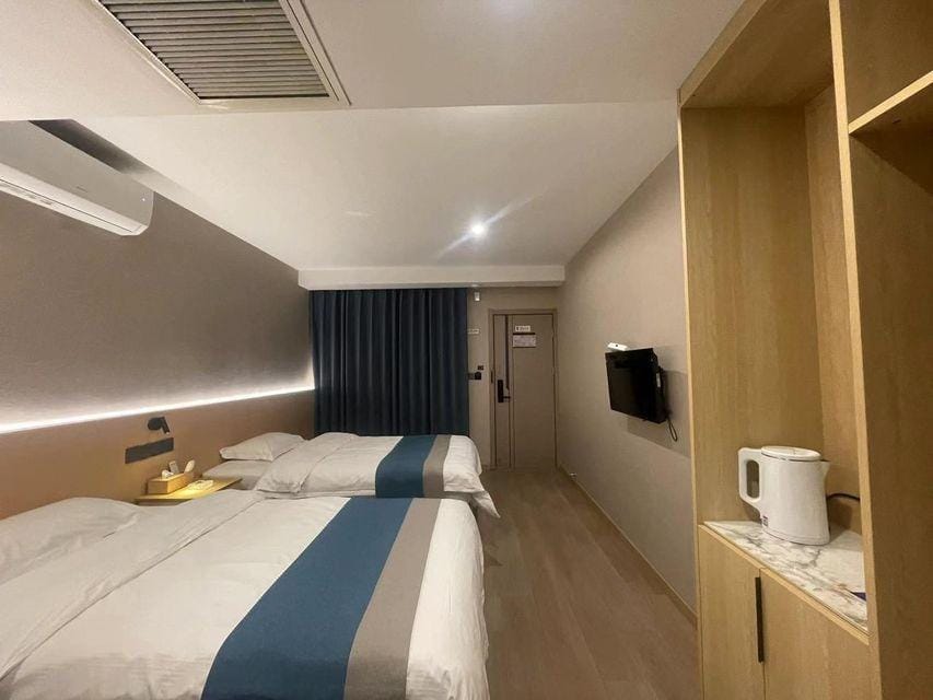 Jiangyin Wuyang Business Hotel Hotel in Suzhou