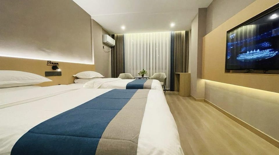 Jiangyin Wuyang Business Hotel Hotel in Suzhou