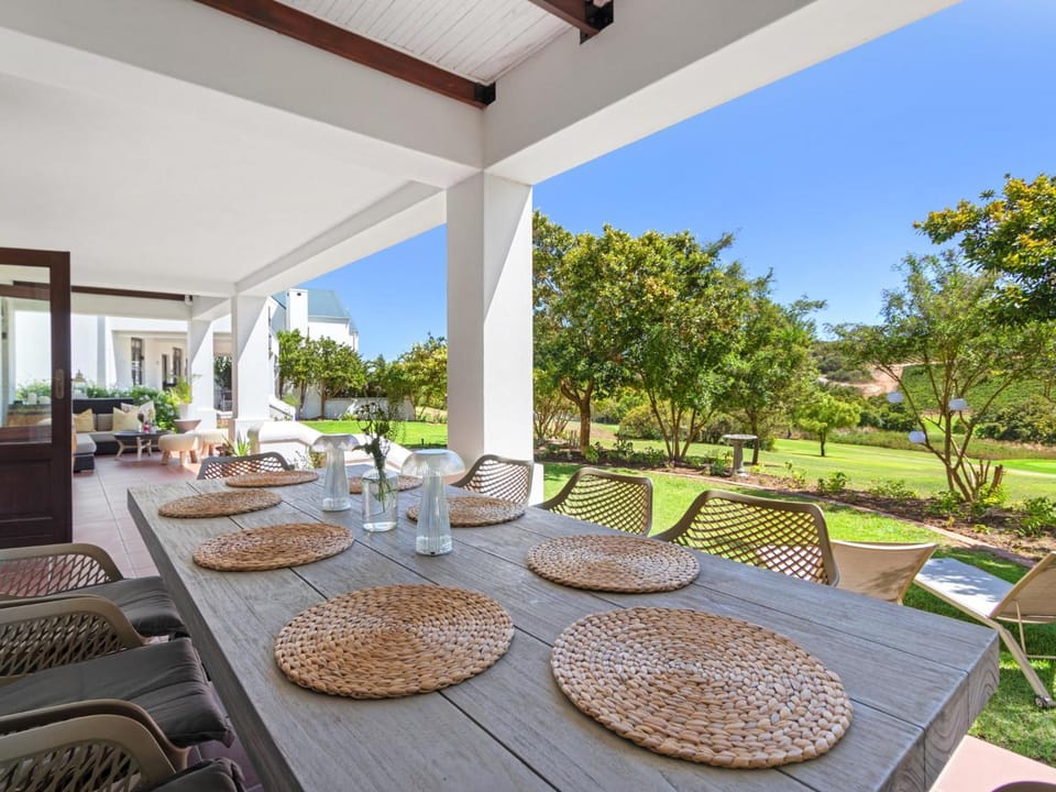 Winelands Golf Lodges 2 Lodge in Stellenbosch