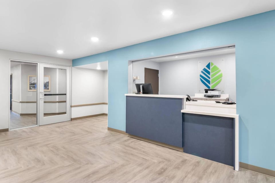 WoodSpring Suites Elkhart Hotel in Elkhart