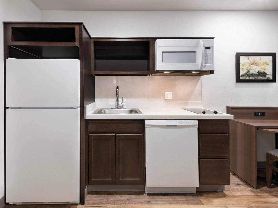 WoodSpring Suites Elkhart Hotel in Elkhart