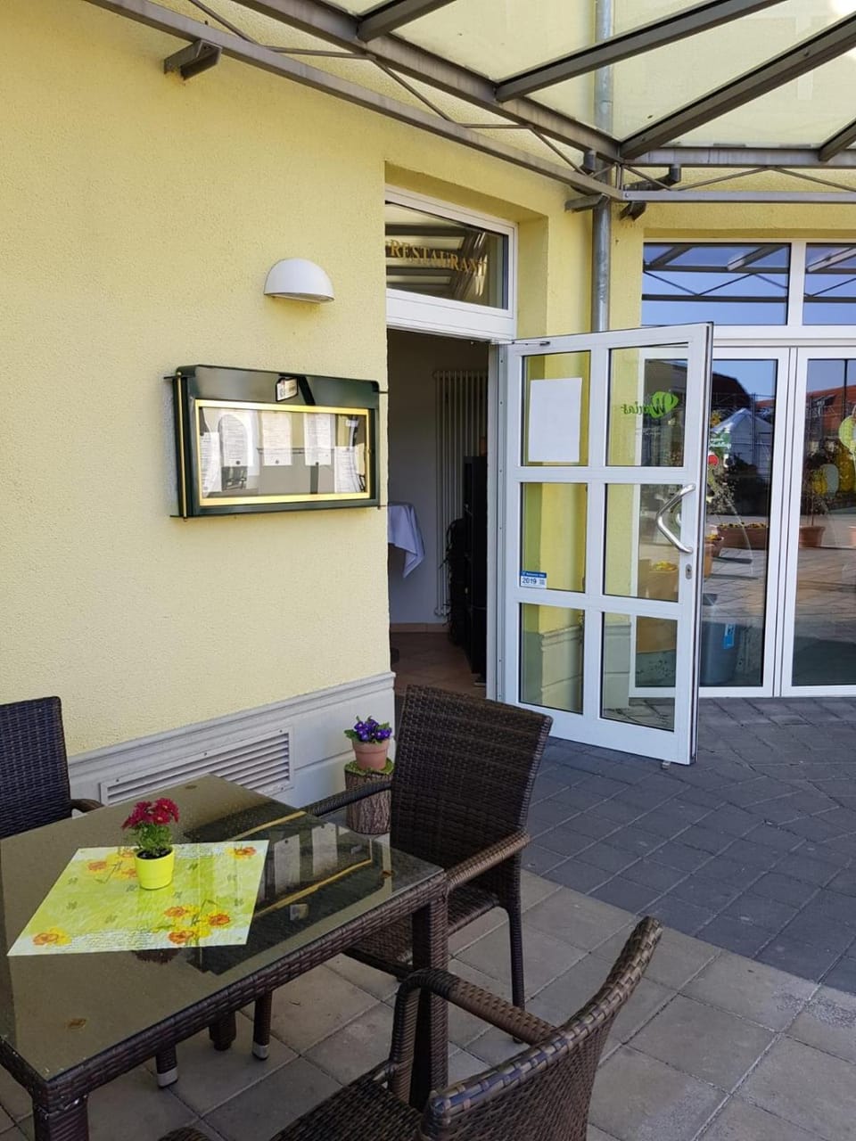 Warias Hotel am Geiseltalsee - Nahe Merseburg und Mucheln Hotel in Thuringia, Germany