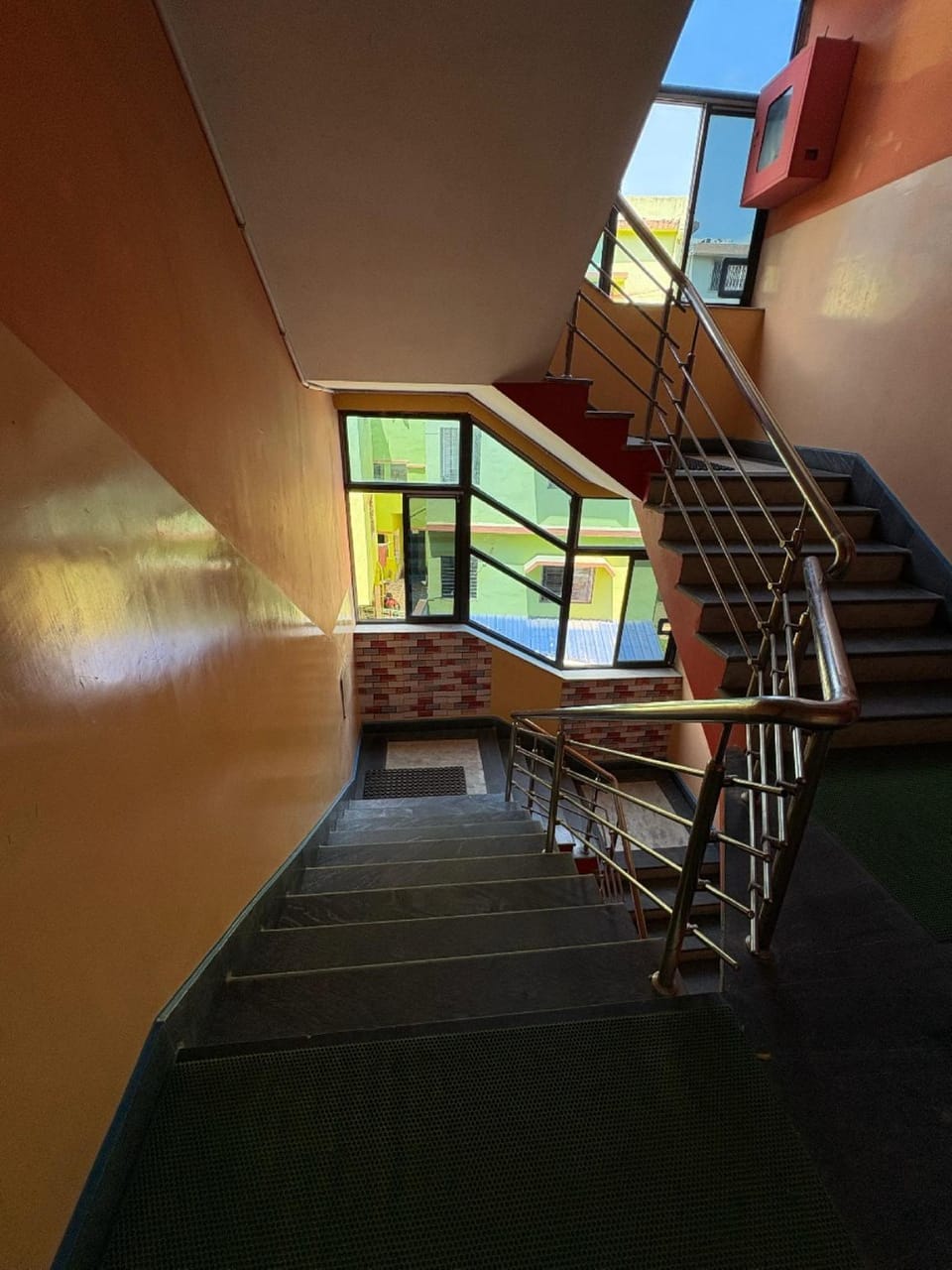 Goroomgo Debopriya Digha Hotel in West Bengal