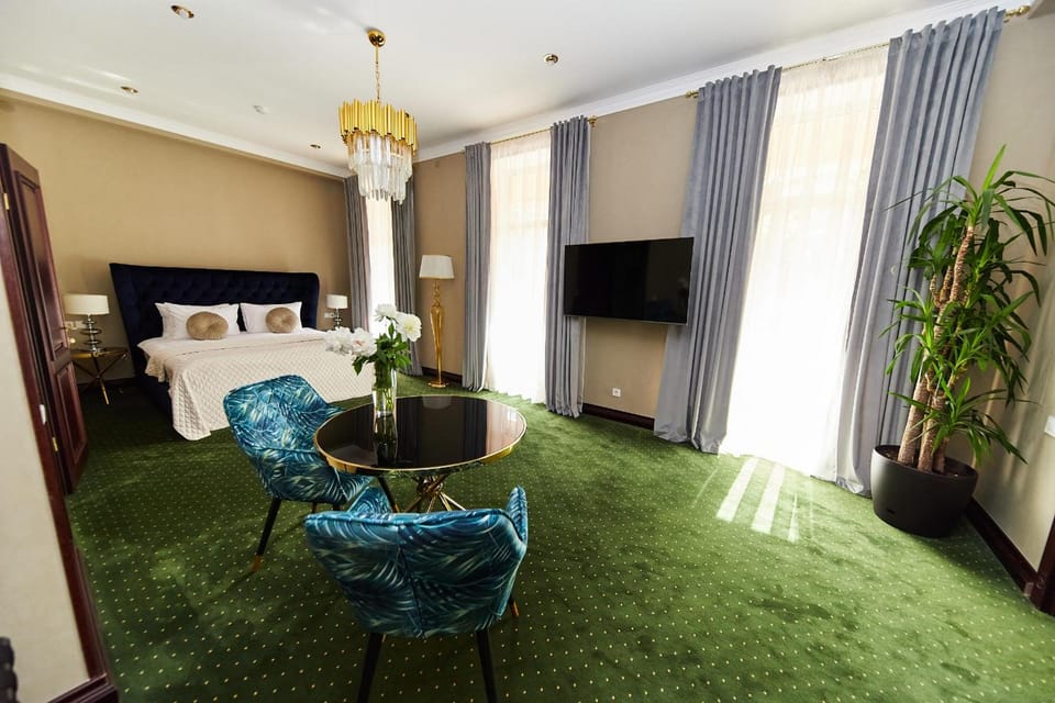 Arcadia Plaza Hotel Hotel in Odessa