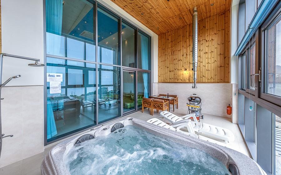 Geoje Khan Pension Hotel in South Korea