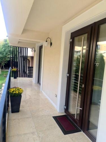 Jolie Boutique Hotel Hotel in Craiova