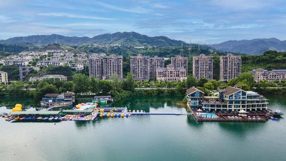 Diaoyu Island Resort Qiandao Lake Hotel in Hangzhou