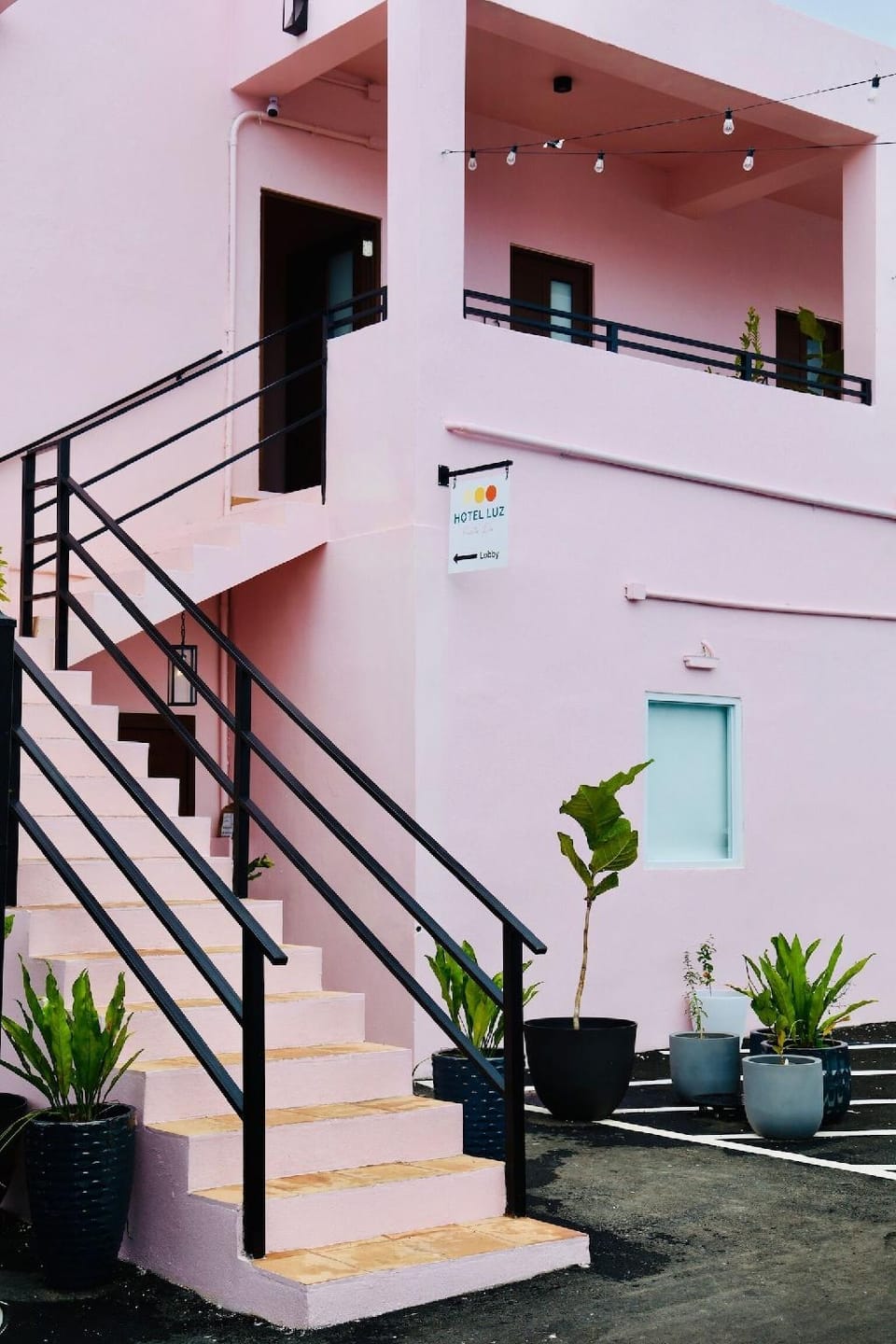 Room 6: Affordable Cool in Santurce Arts Area Hotel in San Juan