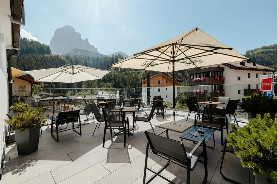 Hotel Cristallo Hotel in Santa Cristina Gherdëina