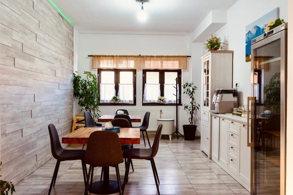 Pensiunea Ioana  Hotel in Romania