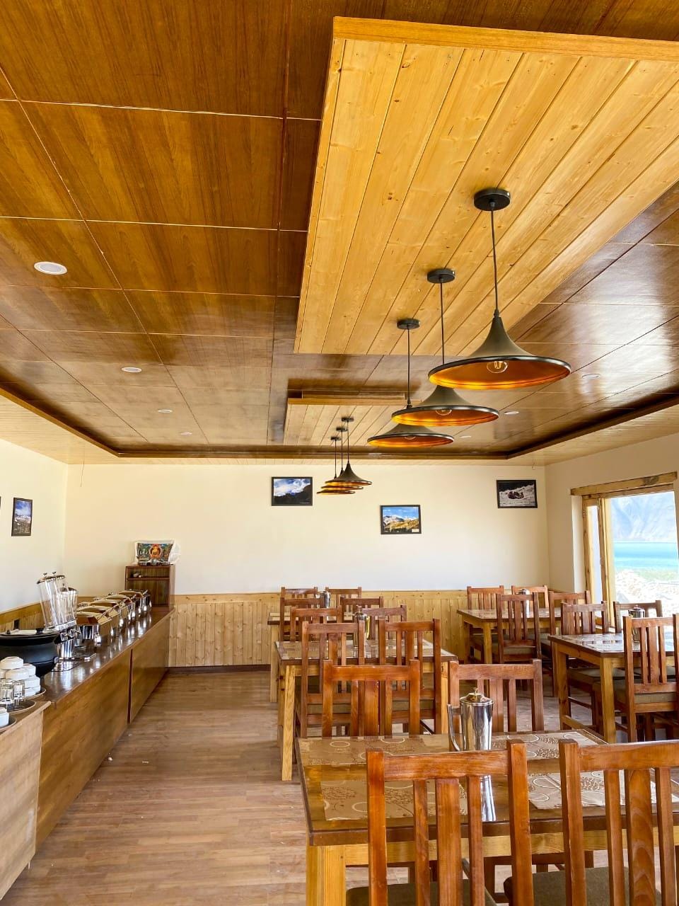 Falcon S Cottages Hotel in India