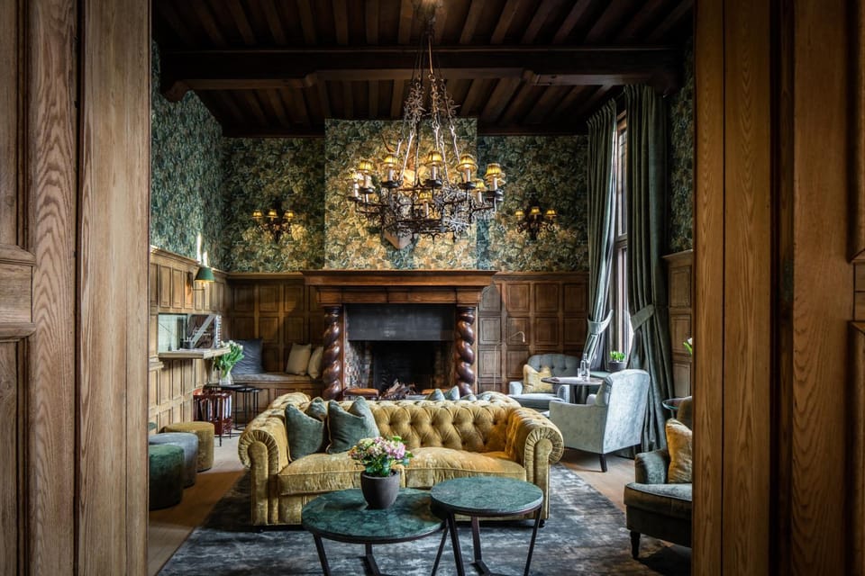 Bar/lounge