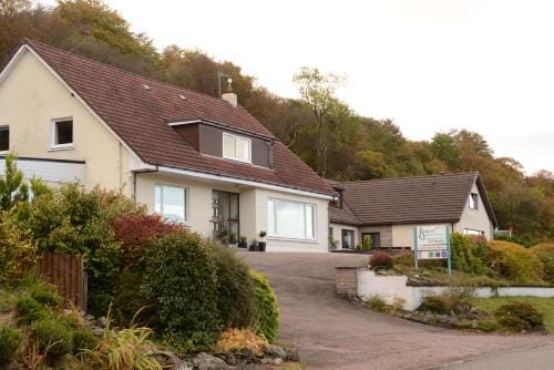 Torlinnhe Hotel in Scotland