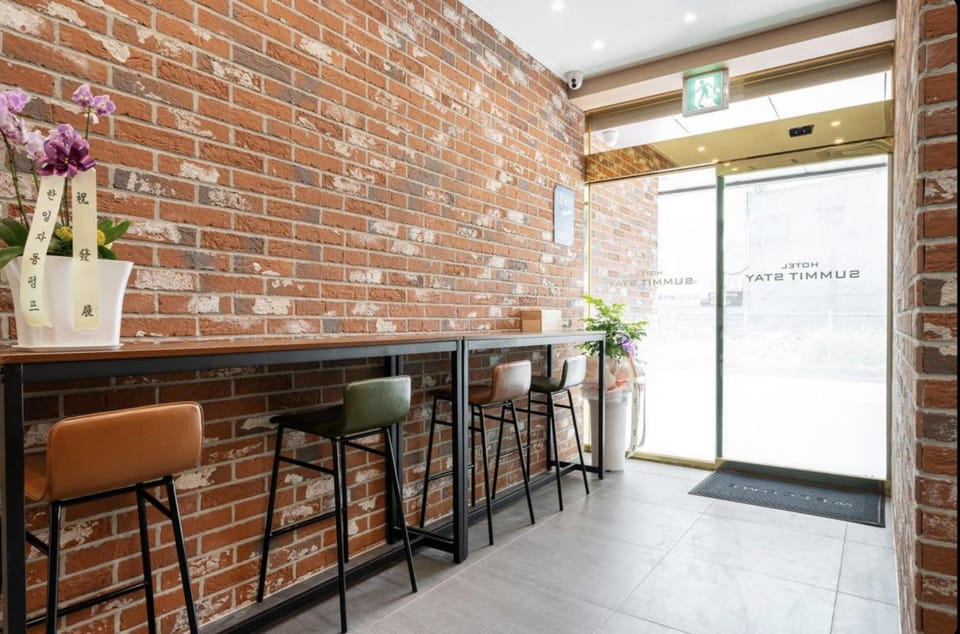 Summit Stay Hotel Sanjeong-dong Jeonju Motel in South Korea
