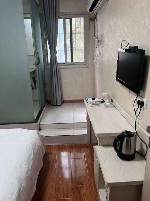 Minyi Hotel Hotel in Wuhan