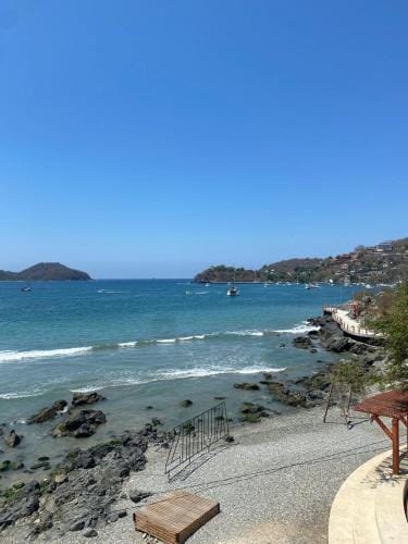 Hotel Rincon Madera Hotel in Zihuatanejo