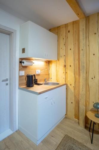 Sunny Village - Wild Goat apartments Hotel in Montenegro