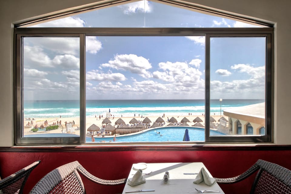 Golden Parnassus Resort & Spa - All Inclusive (Adults Only) Resort in Cancun