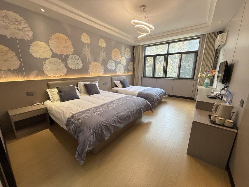 Hangzhou Tujia Farmhouse Hotel in Hangzhou