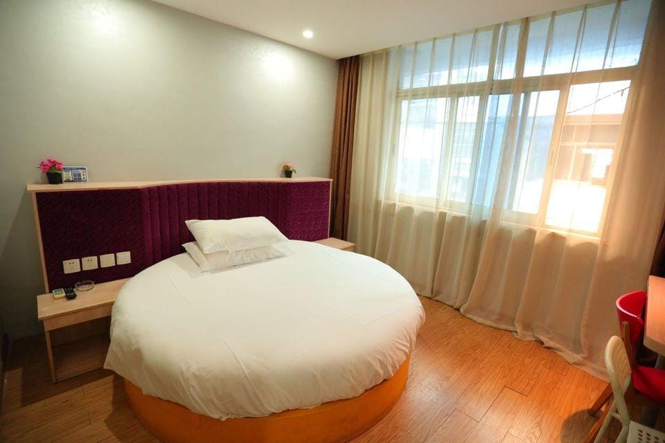 Jiyi Town Inn Hotel in Hangzhou