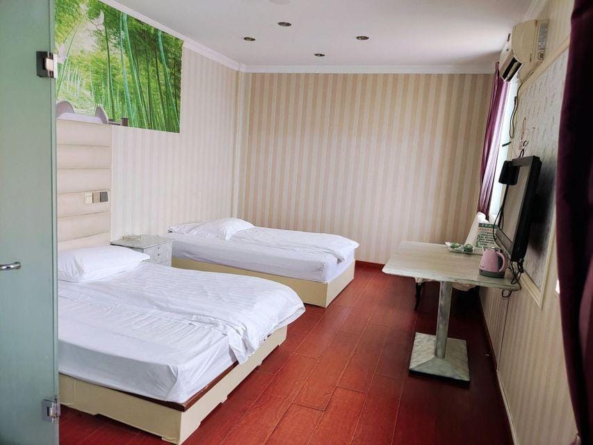 Shanghai qingli hotel bath Hotel in Shanghai