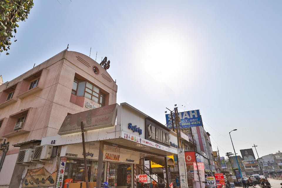 OYO 30296 Hotel Sha-inn Hotel in Gujarat