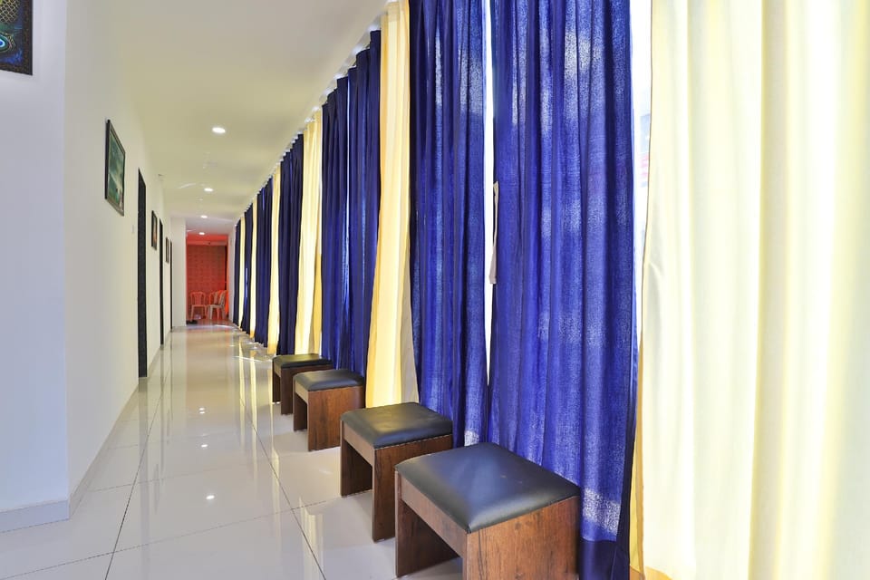 Hotel O Hotel Infinity Hotel in Vadodara