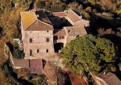 Castello Farnese, Roma, sulla Via Francigena Hotel in Rome