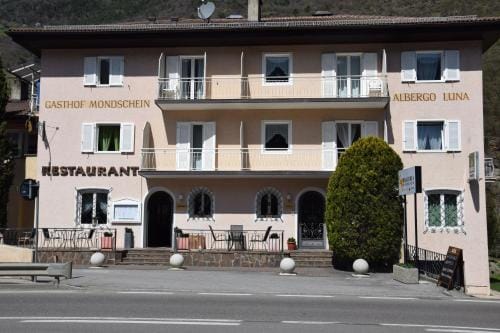 Hotel Mondschein Hotel in Trentino-South Tyrol