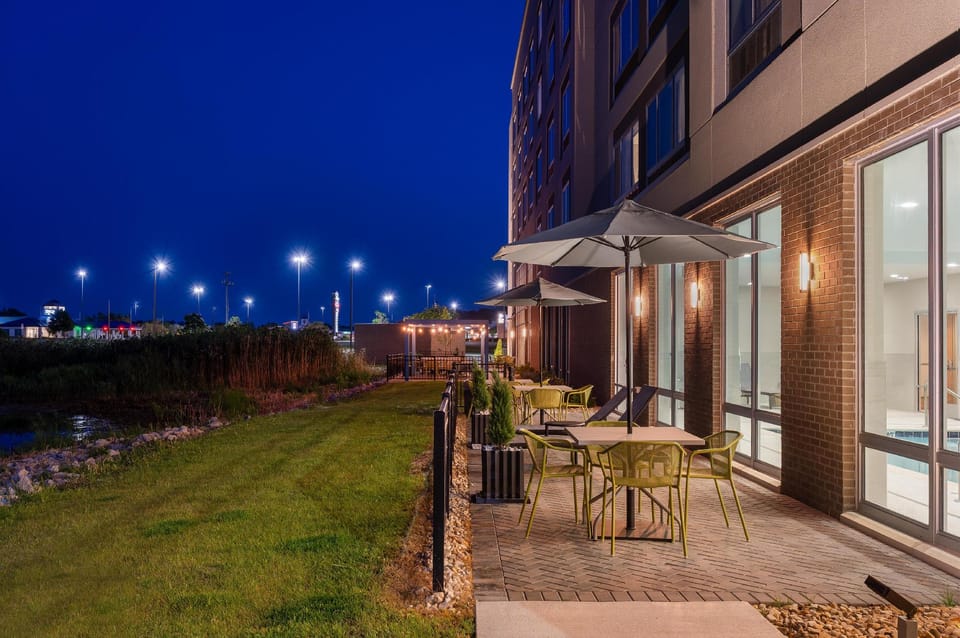 Hampton Inn and Suites by Hilton Port Clinton Catawba Island Hotel in Lake Erie