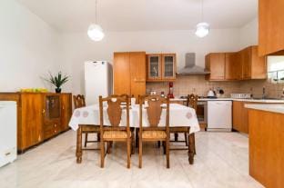 Central House of Ialisos Hotel in Ialysos