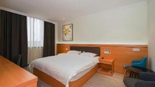 Changee Hotel (Suzhou Shengze RT-Mart Shunxin Middle Road) Hotel in Suzhou