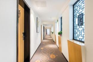 Changee Hotel (Suzhou Shengze RT-Mart Shunxin Middle Road) Hotel in Suzhou