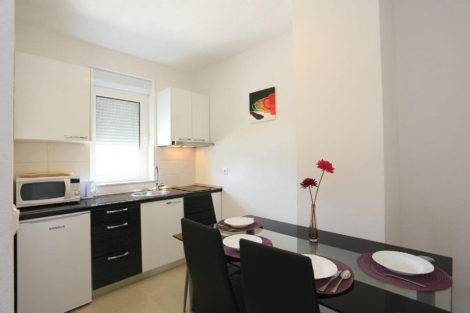 Apartments Dado Trogir Hotel in Trogir