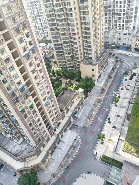 Nine o'clock Apartment Hotel in China