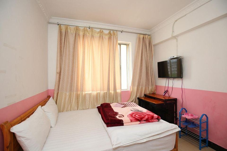 Qingzhiyuan Hostel Hotel in China