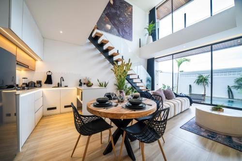 Shine lofts Canggu Hotel in North Kuta
