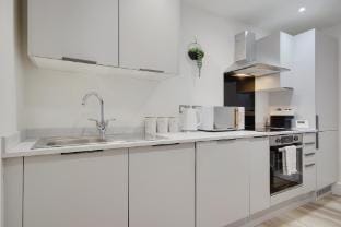 Wimborne Road Apartment 4 Hotel in Bournemouth