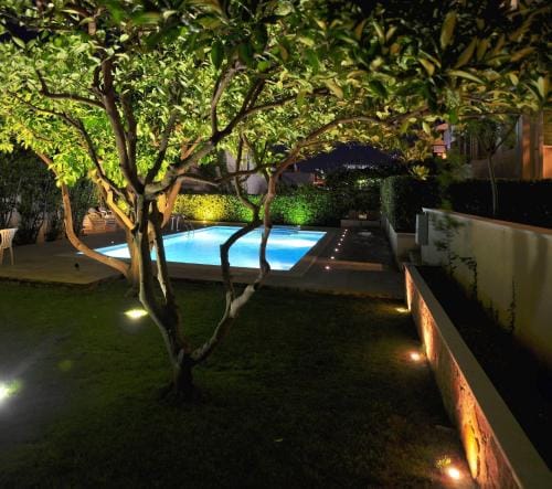 Classy double room with balcony Hotel in Trogir