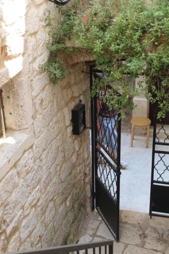 Mala Porta Hotel in Trogir