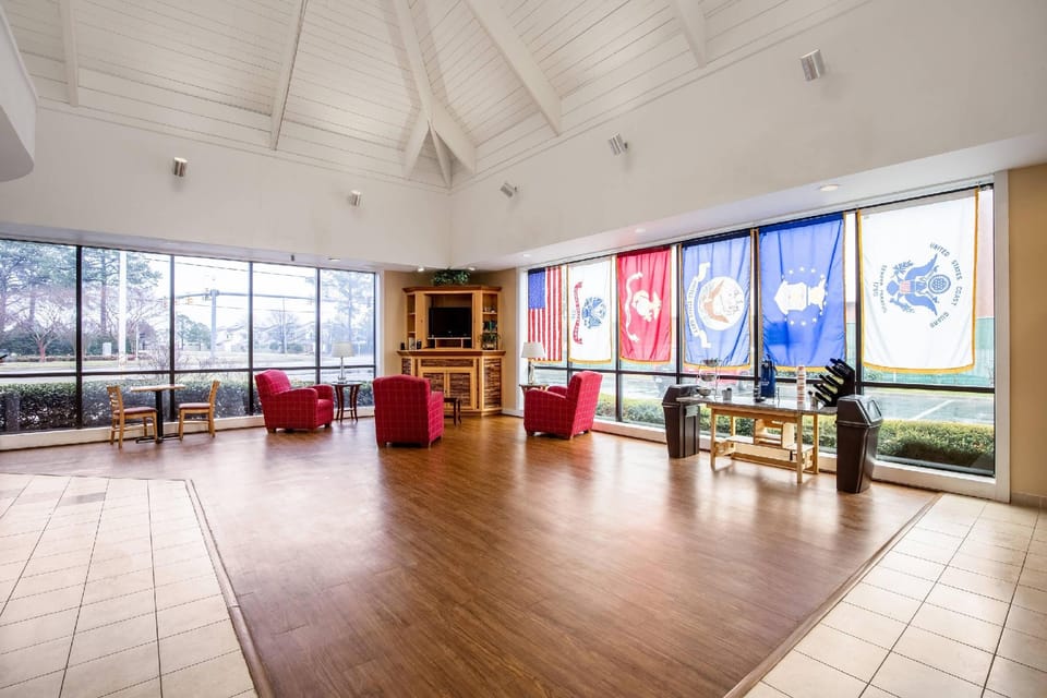 Econo Lodge Naval Station Norfolk Hotel in Portsmouth