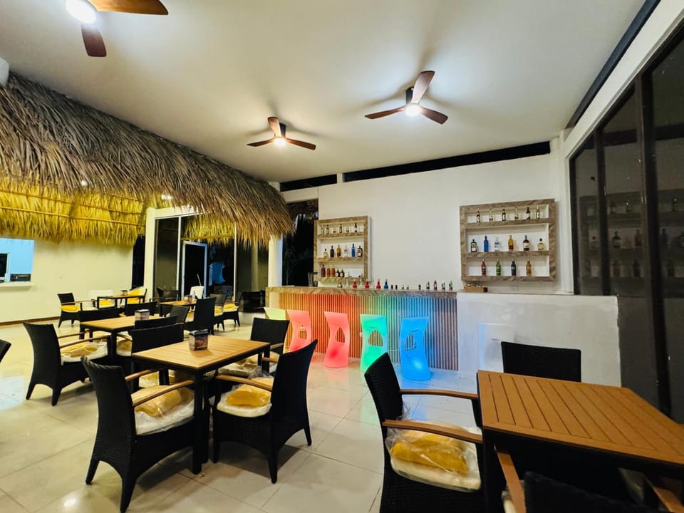 Ricco Beach Hotel in Santa Rosa Department