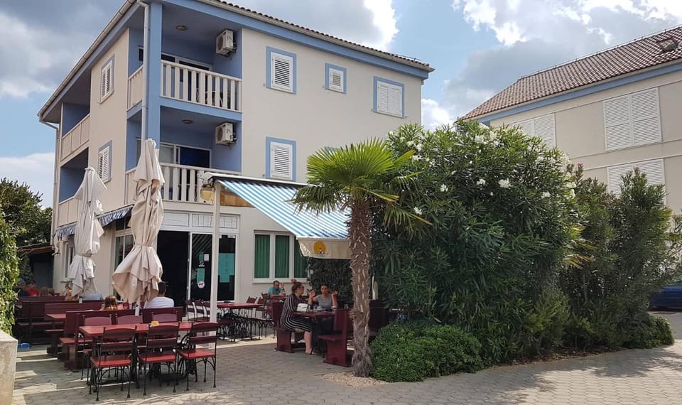 Aparthotel Marina Gromela Hotel in Split-Dalmatia County