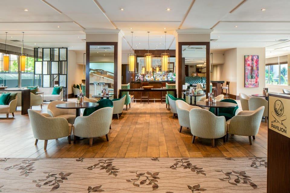 Bar/lounge