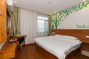 Vatica Hotel (Wuxi Railway Station Jinghai Subway Station) Hotel in Suzhou
