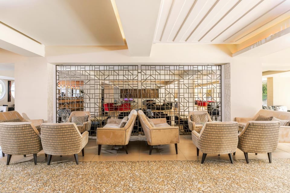 Ariti Grand Hotel Hotel in Corfu