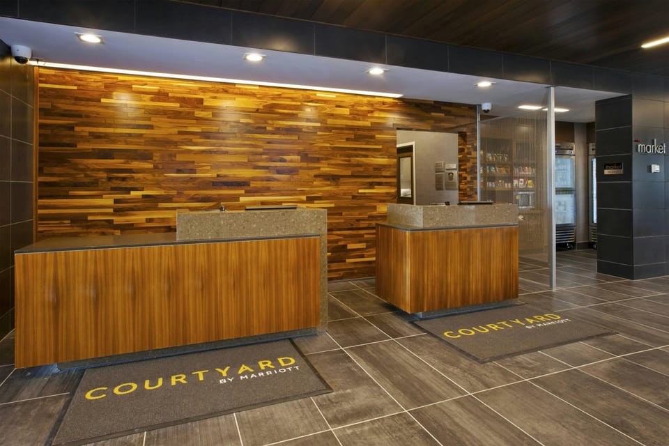 Courtyard by Marriott St. Joseph Benton Harbor Hotel in Michigan